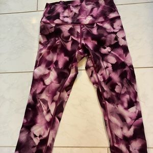 Lululemon floral cropped leggings